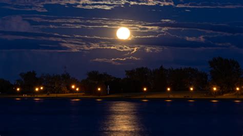 Sturgeon Moon August 2023 When Is It Amp Is It A Supermoon Milton