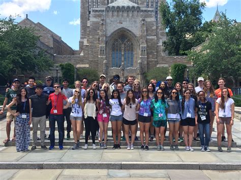 Summer Program Economics For Leaders Yale University On Teenlife