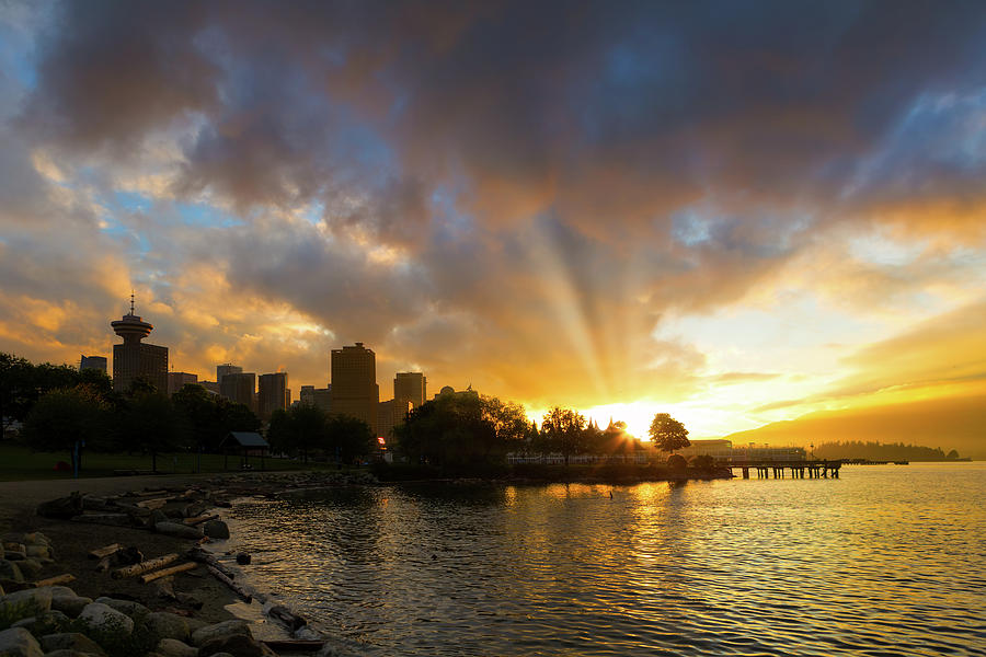 Sunset View From Charleson Park In Vancouver Bc Photograph By Jit Lim