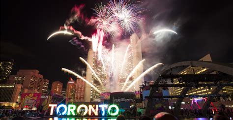 This Massive Toronto Event Celebrates Ramadan At Nathan Phillips Square