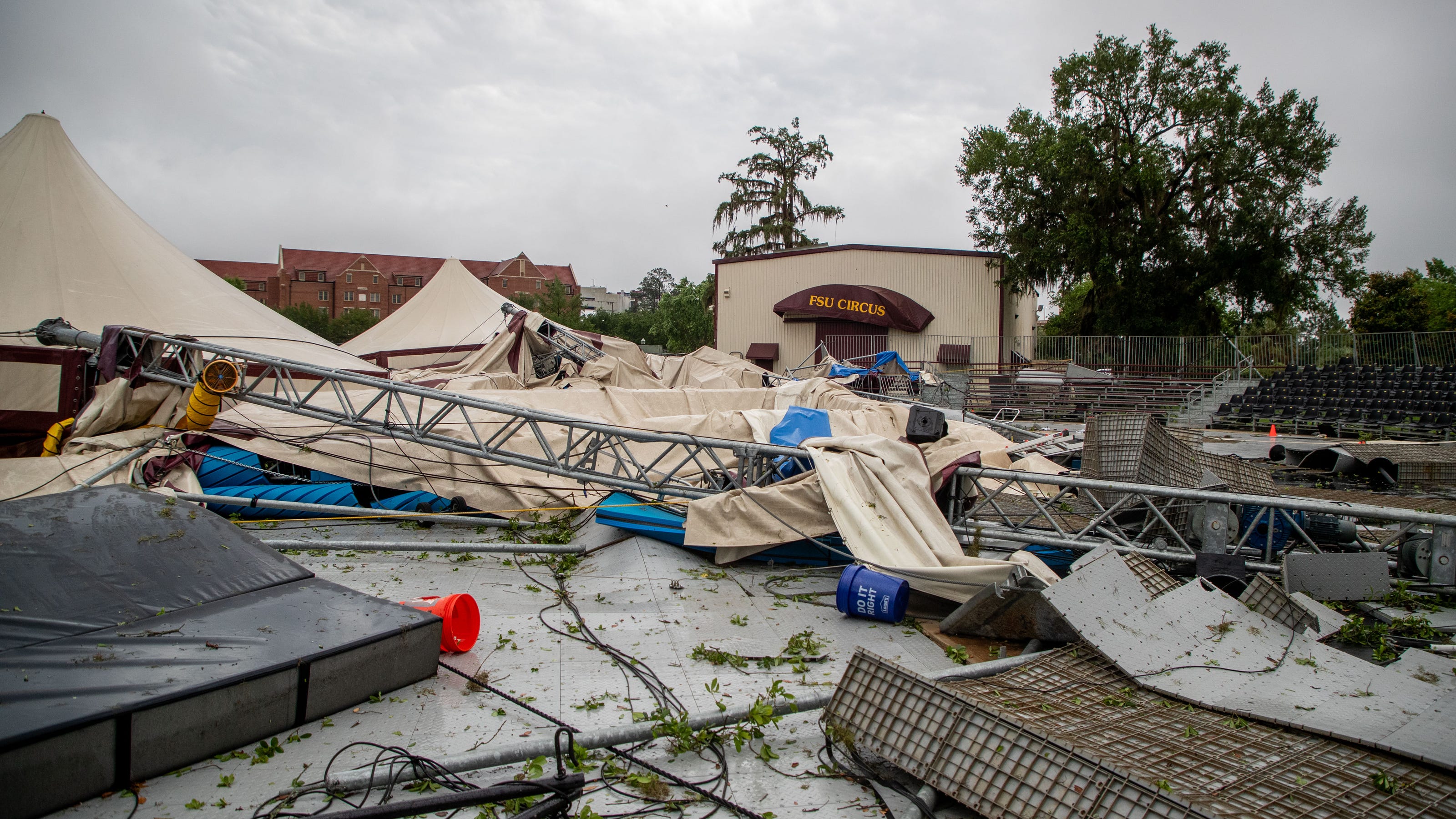 Tornado Damage In Tallahassee Youtube