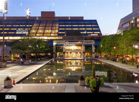 Toronto North York Civic Centre Hi Res Stock Photography And Images Alamy