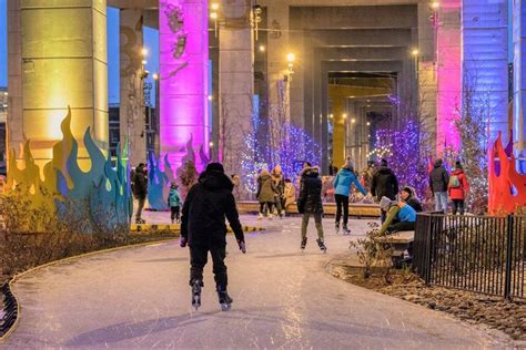 Toronto S New Skating Trail Under The Gardiner Is Magical