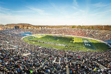 Turf Field To Be Installed In Yale Bowl Yale Daily News