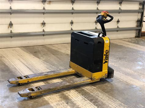 Used Yale Mpb040 Electric Pallet Jacks