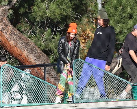 Vanessa Hudgens And Cole Tucker At A Golfing Range Los Angeles 12 31