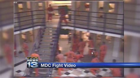 Video Captures Inmate Fight At Mdc Youtube