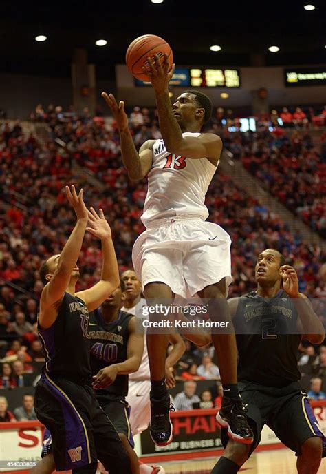 Washington V San Diego State Photos And Premium High Res Pictures