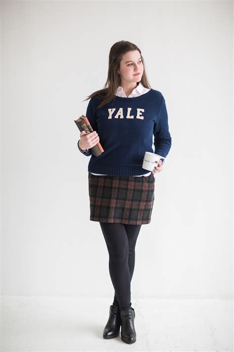 What Is Yale University Sweater? Style Guide