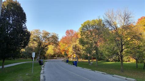 What's Sunnybrook Park Toronto? Visitor Guide