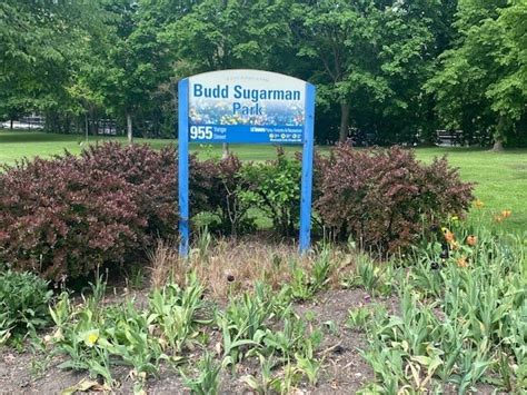 When Open Budd Sugarman Park? Hours Info