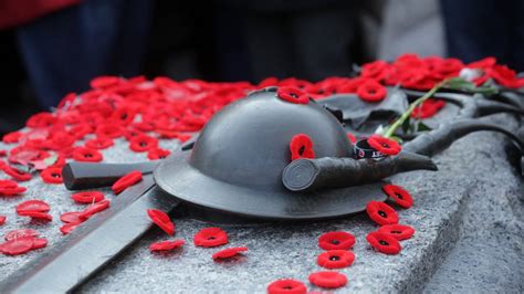 When To Observe Remembrance Day Alberta? Ceremony Guide