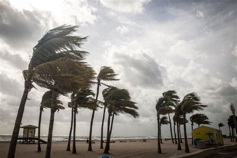 When Will Storm Hit Florida? Stay Safe