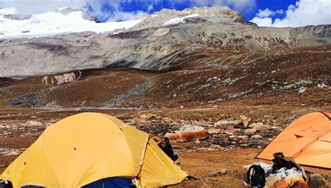 Yala Peak Cimbing Cost Reviews Base Camp Hike