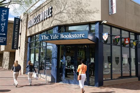 Yale Bookstore A Barnes Noble College Store Yale