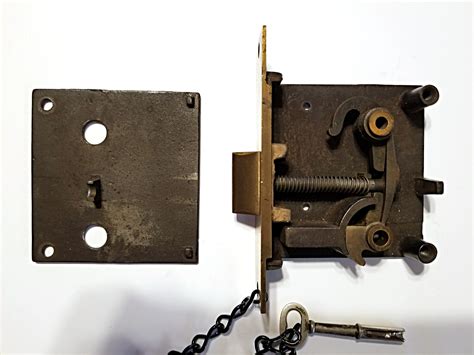 Yale Lock History: Unlocking Collector Value