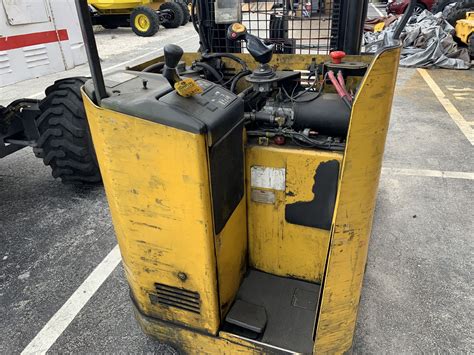 Yale Ndr030aenm24te095 Reach Truck Forklift Electric 3000Lb