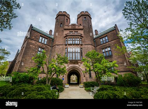 Yale Osborn Memorial Lab