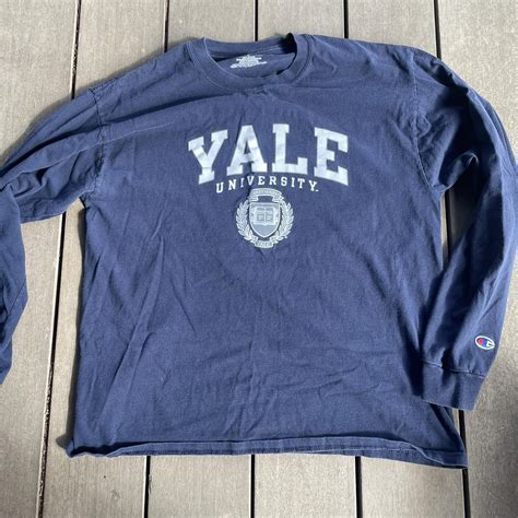 Yale Sweatshirts: Ultimate Buying Guide