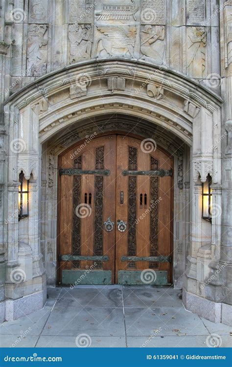 Yale University Door Hi Res Stock Photography And Images Alamy