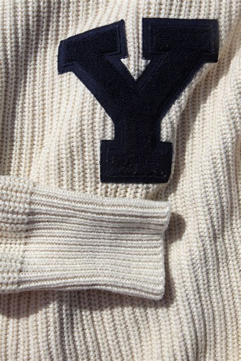 Yale Vintage Sweater